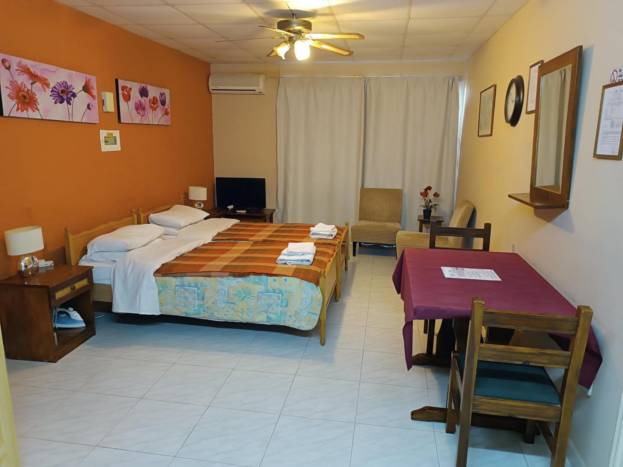 Rantzo Holiday Apartments Pissouri Exterior photo