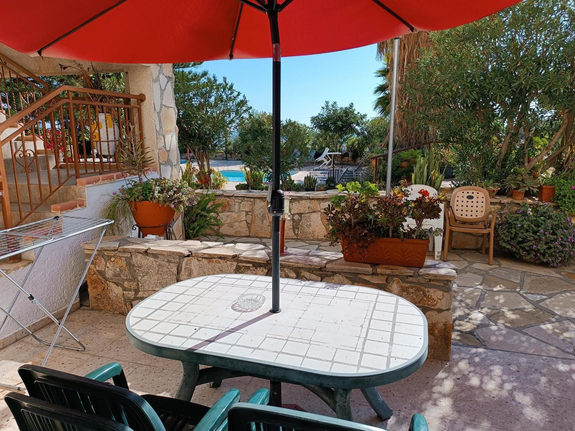 Rantzo Holiday Apartments Pissouri Exterior photo